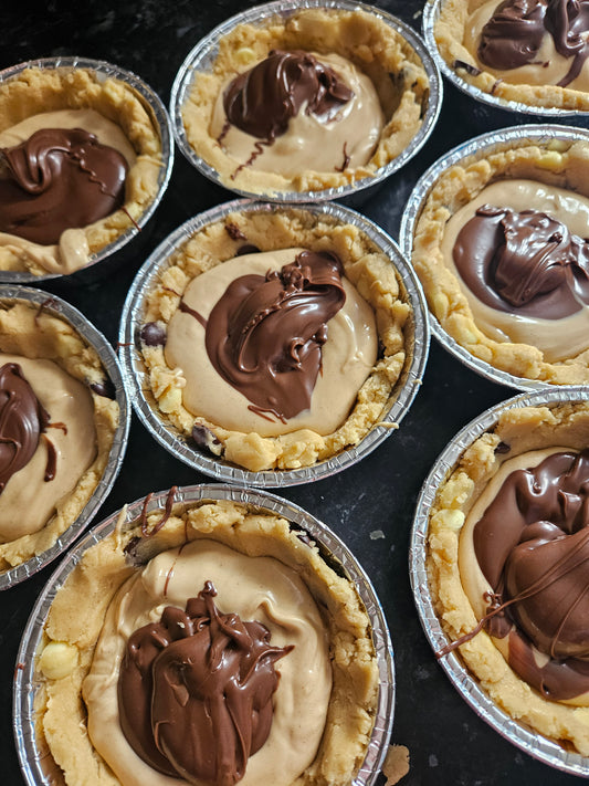 Kinder & Nutella Cookie Pie